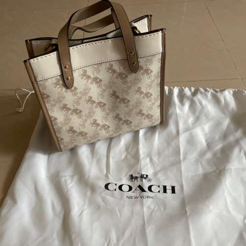 Coach