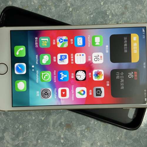 香港行iPhone 6s Plus 64G金色完美無花。