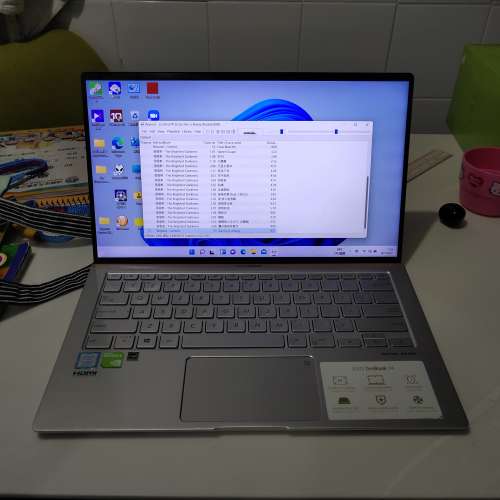 ASUS ZenBook 14  UX433FN  14吋極窄邊框高效能文書機(I5-8265U/8GB/256G SSD/MX150)