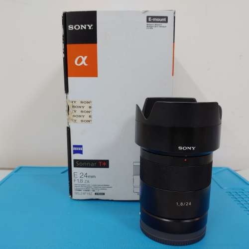 Sony Sonnar T* E 24mm F1.8 ZA Zeiss E-mount APS-C