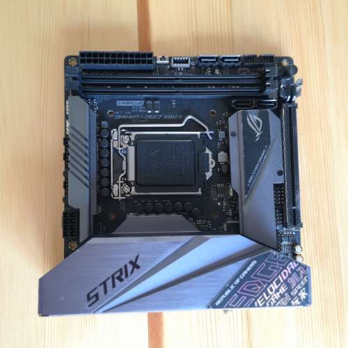 (新淨有保Z390 itx) ROG STRIX Z390-I GAMING 底板連背板