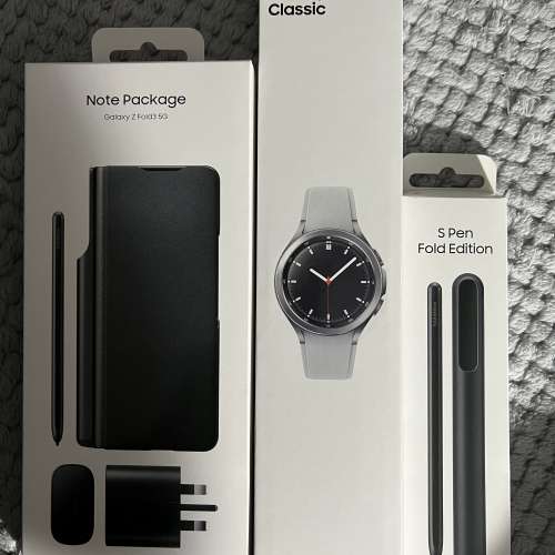 (全新行貨) Samsung Galaxy Watch4 Classic 46mm (LTE)(白色) ➕  (全新行貨) Sams...