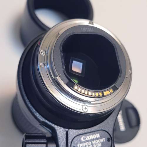 EF lens Canon 180mm macro F3.5 not canon R5 lens