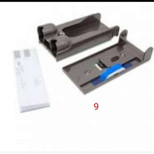 Dyson V7 V8 V9 V10 V11 吸塵機配件如圖連火牛及掛牆架全部100%全新