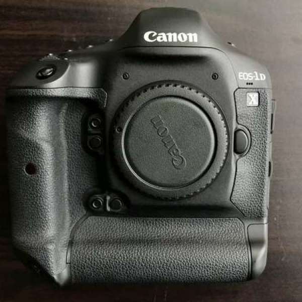 極新行貨Canon 1DX，極少用，2粒原廠電，想換細機