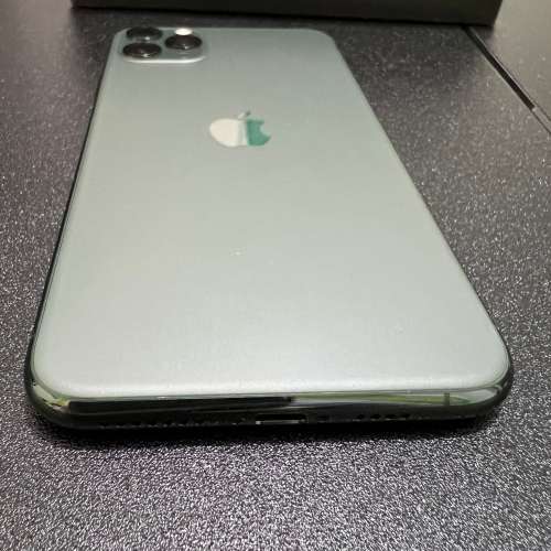 出售iPhone 11 Pro max Midnight Green 256GB