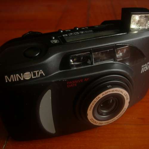 ( 金屬版 ) MINOLTA 萬能達 RIVA Zoom 115EX 菲林相機