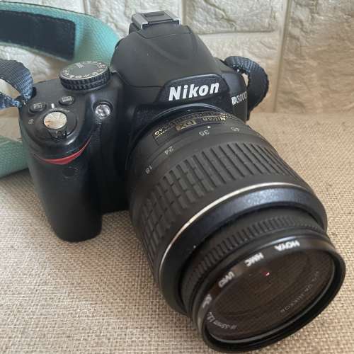Nikon D3000 ＋ 18-55mm鏡頭