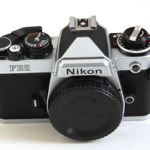 Nikon FE2 body 95% new 蜂巢簾快門