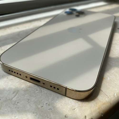 iPhone 12 Pro 88%電 完美冇崩花 12pro