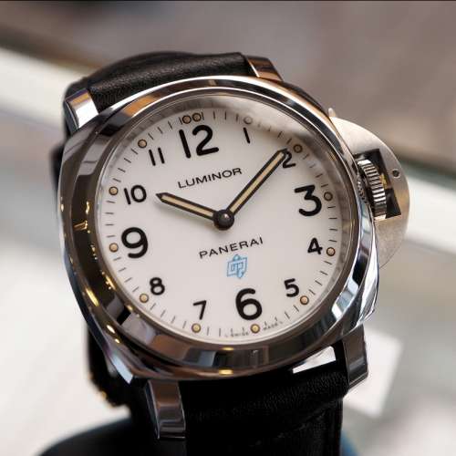 少有白面入門之選 Panerai 630 Luminor Base Logo ，新淨全套，外國貨有單***抵玩平售