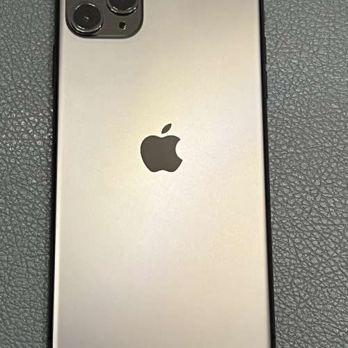 iPhone 11 Pro Max 256G，深灰色 (9成半新，功能完全正常）