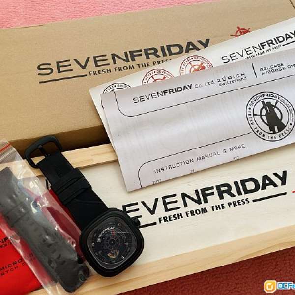 Sevenfriday 玩具機械錶
