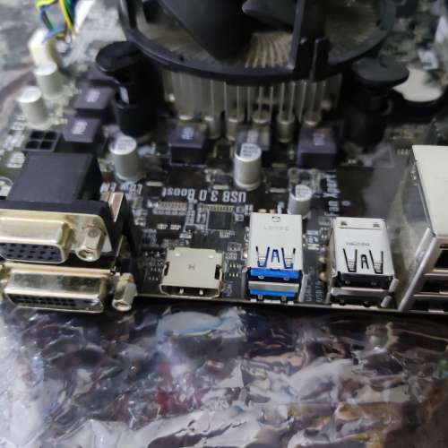 I5-6400+H110+16G RAM