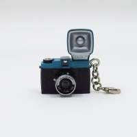 Diana F+ Keychain 相機模型鎖匙扣