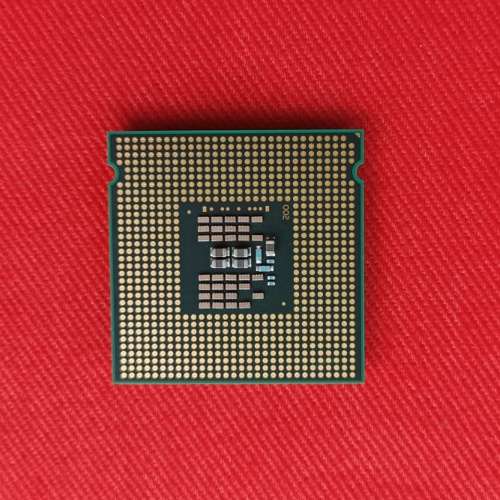 LGA775 775針 CPU Q9500 4核心 (可面交收或包平郵寄給你)