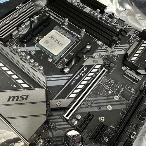 AMD 5600x | MSI Mortar B550m