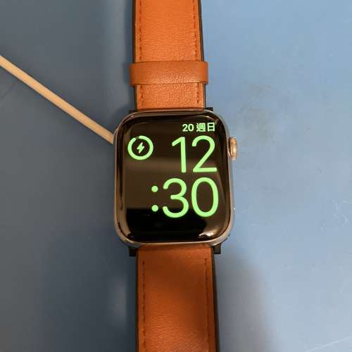 Apple Watch 8 不銹鋼