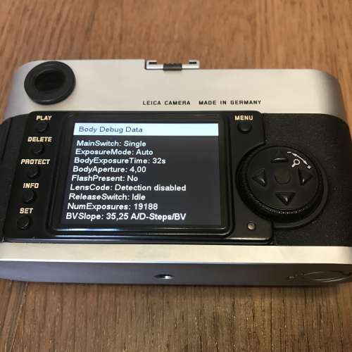 Leica M8, CCD Digital Camera