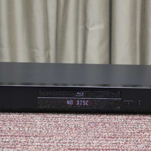 Pioneer BDP-X300 Blu-ray Player (>9成新，行貨過保養)，因升級放售