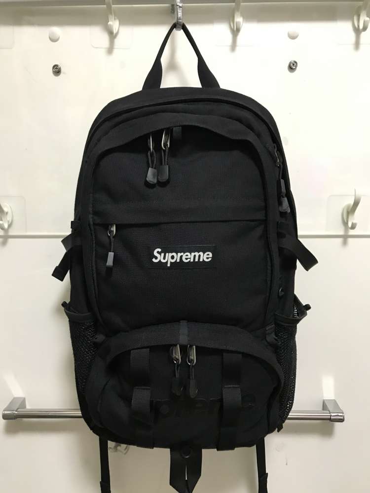 Supreme 38th backpack top