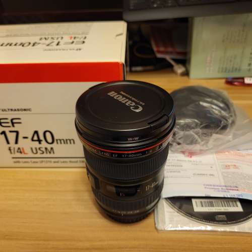 CANON EF 17 - 40 mm f/4 L USM Lens