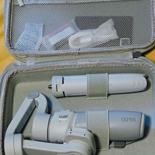 95% 新 智雲 Smooth Q4 手機穩定器