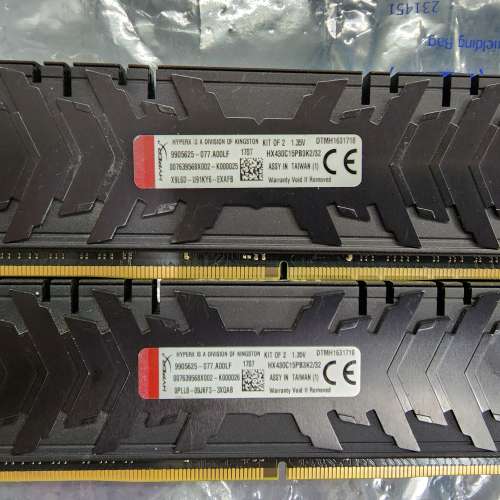 (32gb)(16gb x2)Kingston HyperX Predator DDR4-3000 cl 15 (HX430c15pb3k232)