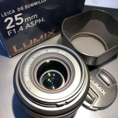 割愛! 85% 新淨M43鏡 Panasonic Summilux Leica Lumix 25mm f1.4 DG HK$1,500  See...