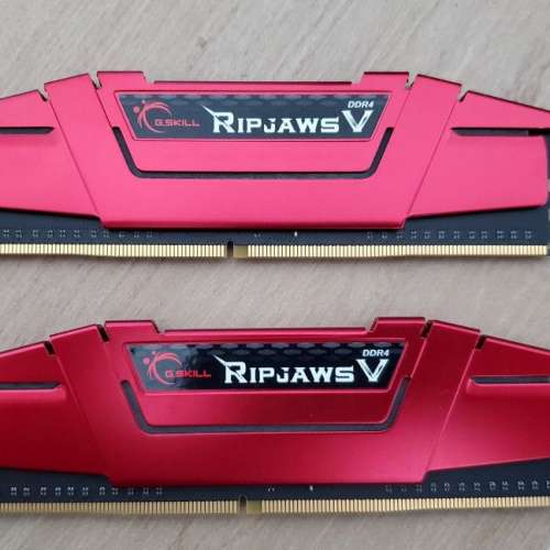 G-skill Ripjaws V DDR4-2666 CL15-15-15-35 1.20V 16GB (2x8GB) 兩條