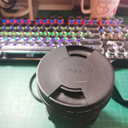 Sigma 17-50mm F2.8 EX DC OS HSM