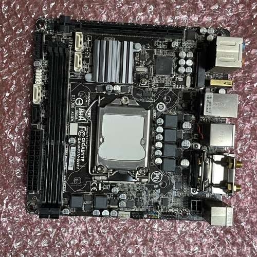 二手 GIGABYTE B85N-WIFI B85 DDR3 LGA1150 ITX MB
