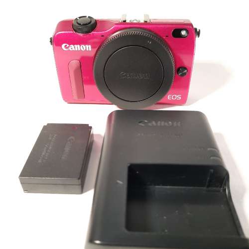 Canon EOS M2 少有桃紅色版本機身
