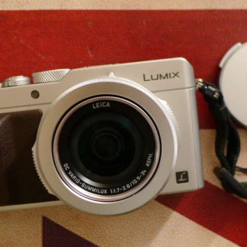 Lumix  銀色 LX-100 MK 1