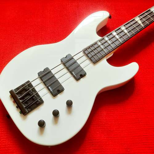 JACKSON BASS