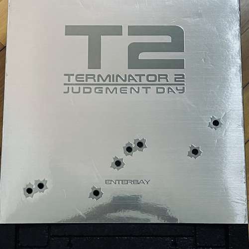 Enterbay Terminator 2 T-800 Battle Damaged Version 1/4 Scale HD Masterpiece