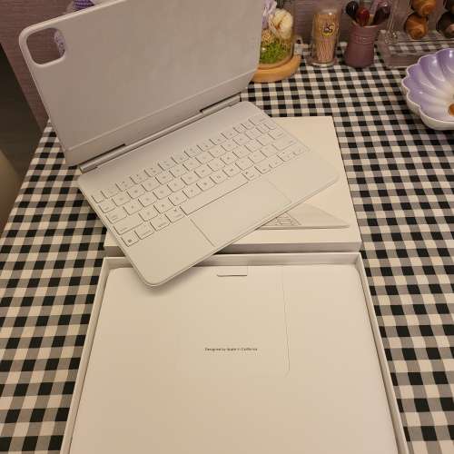 Apple iPad Magic Keyboard Pro 11吋 白色 行貨 100%全新 只開盒檢查和影相 蘋果專...