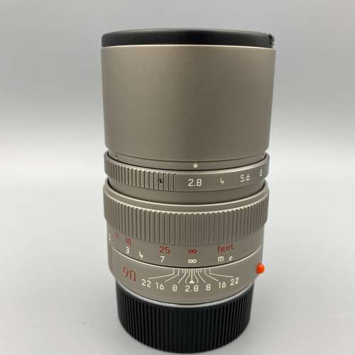 Leica Elmarit-M 90mm f/2.8 Titanium