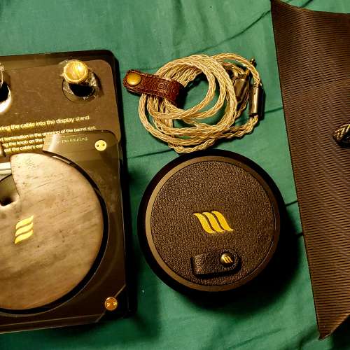 Effect Audio Centurion 内気 Black Gold 4.4mm