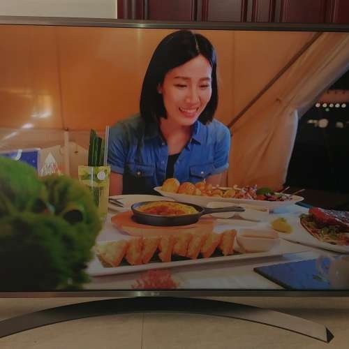 LG 49” 4K SMART LED iDTV