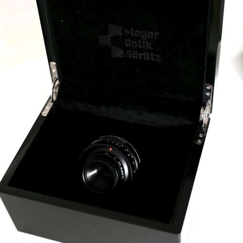 Trioplan 50mm F2.9 EF mount