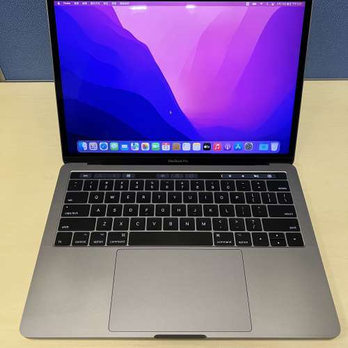 Macbook pro 13” (2016) 3.1 GHz 512 SSD 16GB ram with touch bar