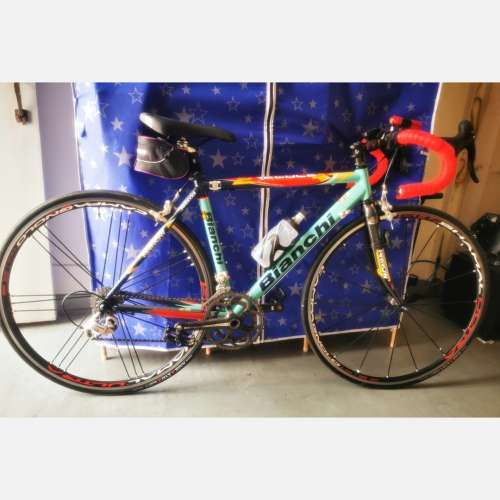 意大利. Bianchi。27吋公路車