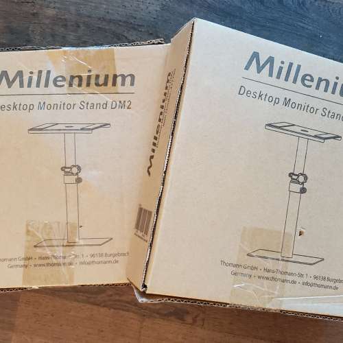 Millenium Desktop Monitor Stand DM2 one pair 書架喇叭架一對