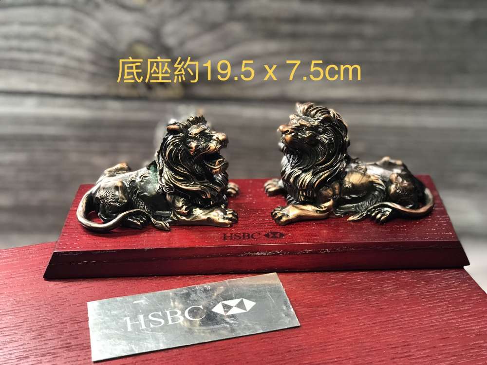 カ*て様 香港HSBC銀行 風水　ブロンズライオン像 2体セット非売品　獅子　箱 カ*て様 香港HSBC銀行 風水 ブロンズライオン像 2体セット非売品