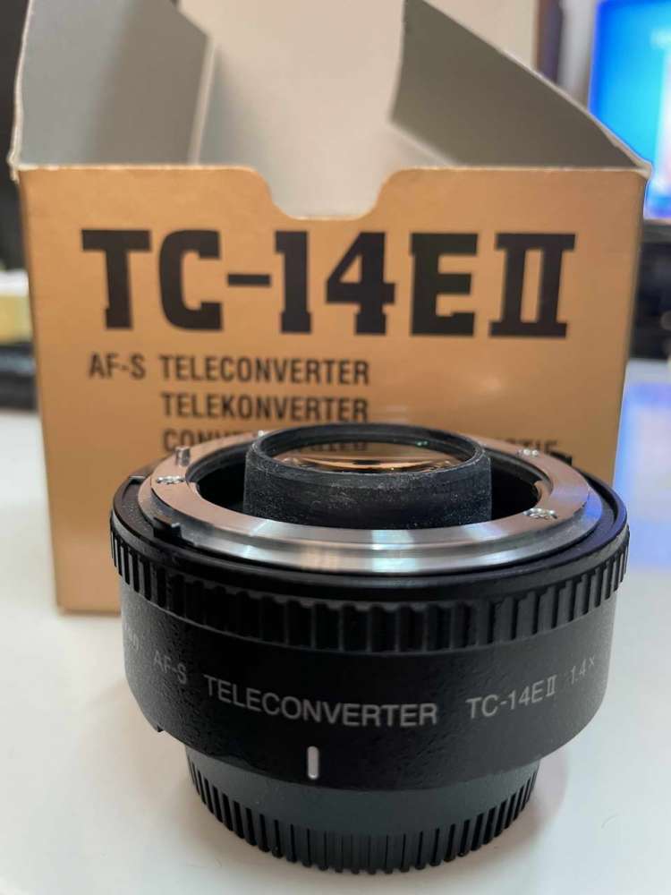 ライトニングボルト 【週末割引】ニコン AF-S TELECONVERTER TC-14E II