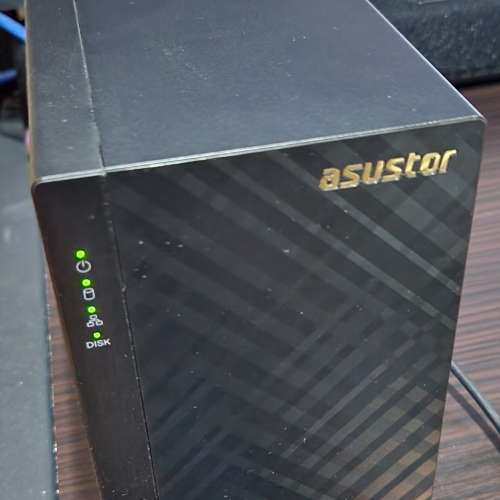 Asustor AS1002T v2 + 8TB 硬盤NAS