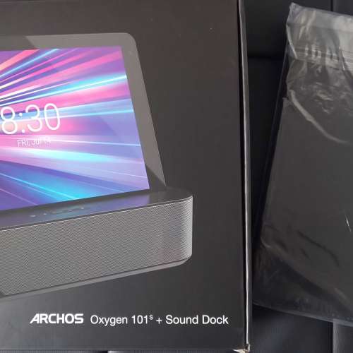 99%新香港行貨Archos Oxygen 101s 連Sound Dock送機套
