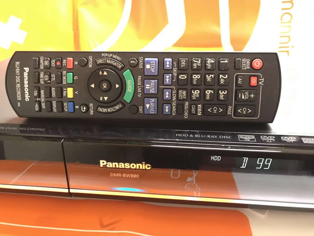 Panasonic DMR-BW880 (頂級藍光DVD燒錄機+高清數碼機頂盒） - DCFever.com