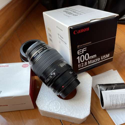 Canon EF100mm f/2.8 Macro USM 送閃燈